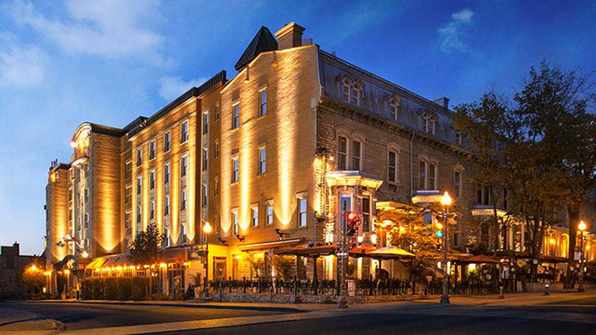 Hotel Palace Royal
